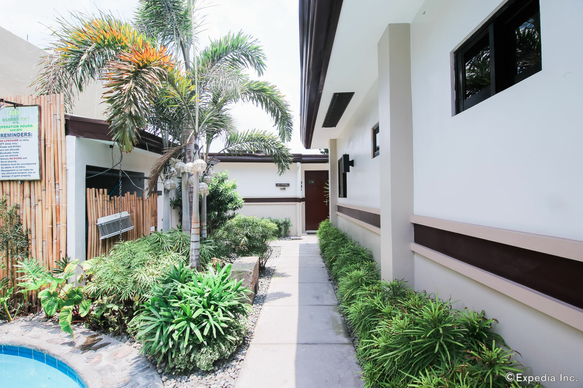 Garden View Hotel Angeles Exterior foto